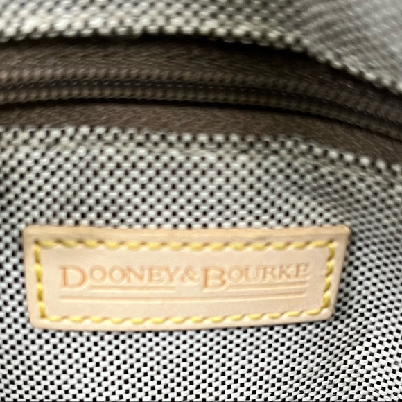 Gorgeous Y2K Dooney & Bourke Signature Blue/Tan Domed Satchel/Crossbody - Picture 3 of 11